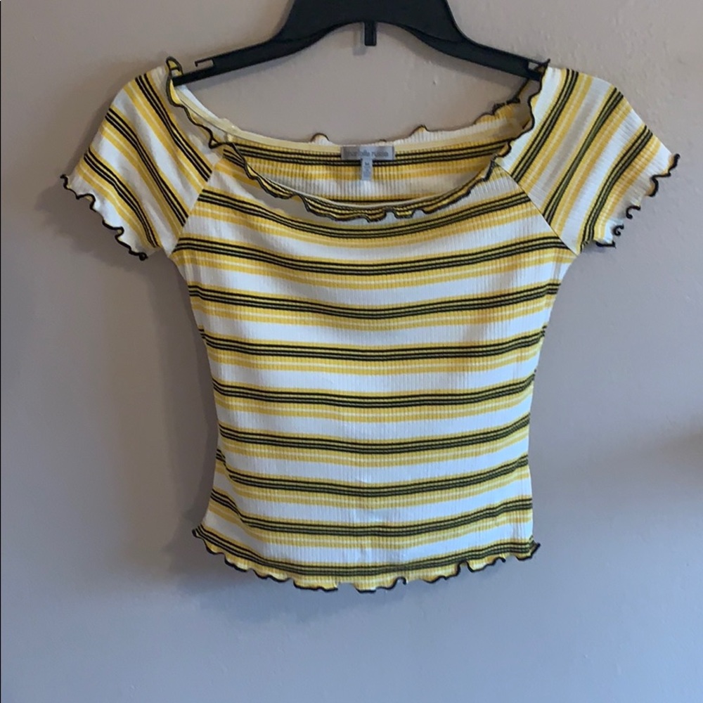 Women’s cropped t-shirt